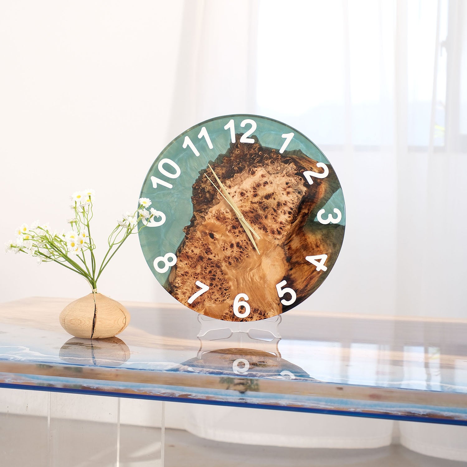 KAZANAHOME-Poplar-Green-Epoxy-Resin-Wall-Clock-1