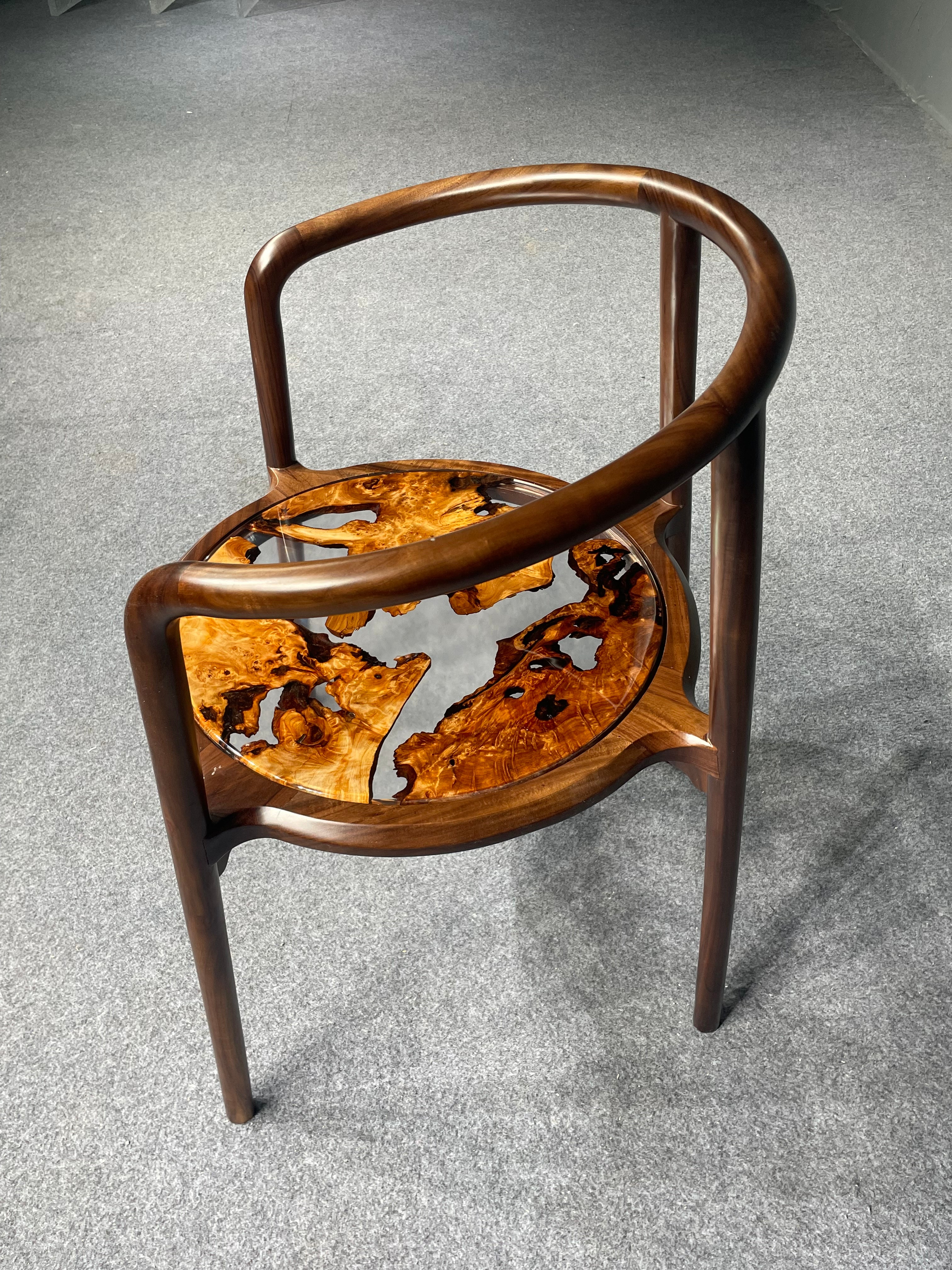 KAZANAHOME Walnut Wood Epoxy Resin Round Chair 26''X26''X35'' KEC9